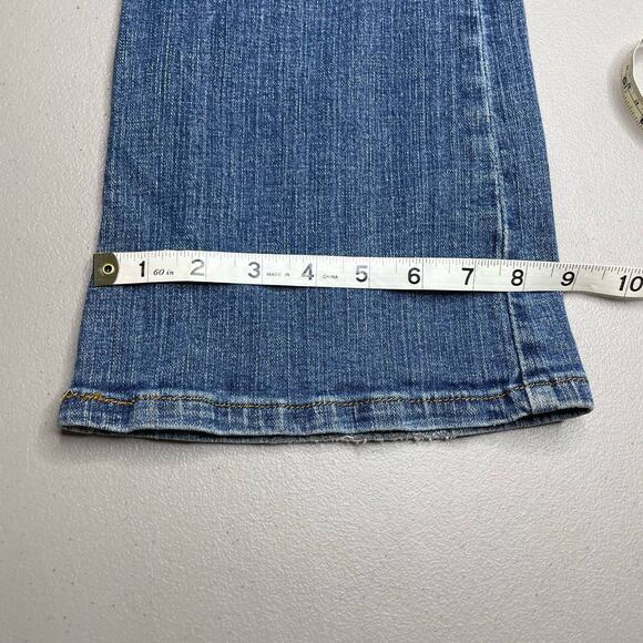 Levi SuperFlow 518 Bootcut Jean Low Rise Denim Whiskers Faded Med Wash Blue 15 M - Picture 11 of 14